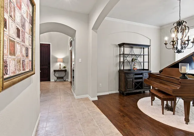 Photo 4 of Sale Pending at 4805 Bob Wills Dr, Fort Worth, TX 76244 | MLS# 21343051 | Listing updated on 2026-08-22