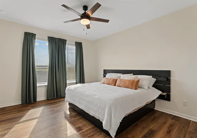 Photo 4 of Single family home for sale at 105 Kellys Heroes Wy, Jarrell, TX 76537 | MLS# 21346160 | Listing updated on 2026-09-05
