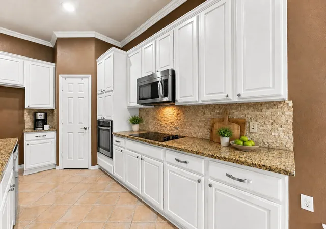 Photo 3 of Single family home for sale at 1385 Sagebrook Dr, Fairview, TX 75069 | MLS# 21345114 | Listing updated on 2026-08-24