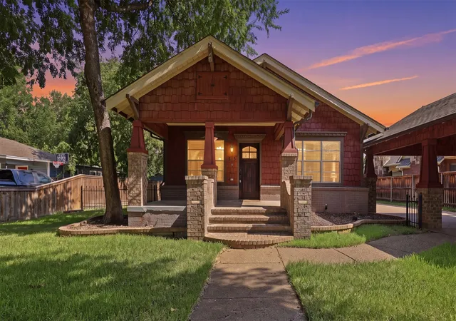 Photo 1 of Single family home for sale at 815 Brazos St, Graham, TX 76450 | MLS# 21346931 | Listing updated on 2026-09-18