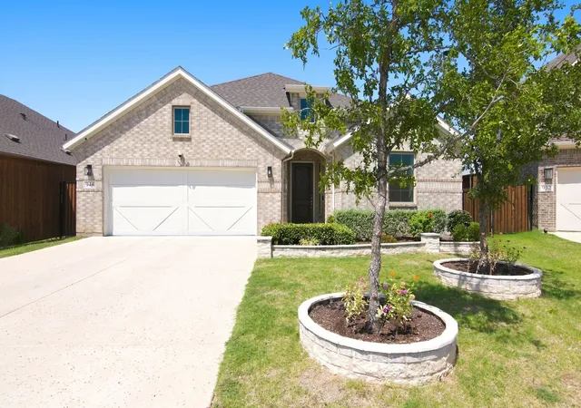 1st image of 944 Tara Ct, Haslet, TX 76052 | MLS# 21347381