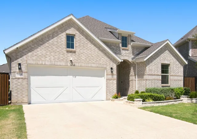 2nd image of 944 Tara Ct, Haslet, TX 76052 | MLS# 21347381