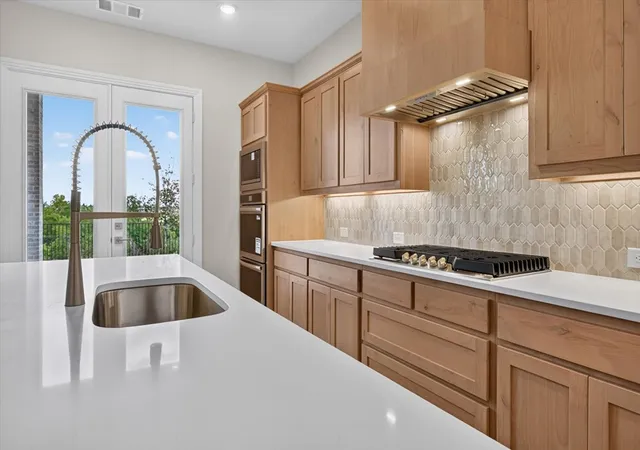 Photo 3 of Single family home for sale at 937 Pelotazo Ave, Justin, TX 76247 | MLS# 21347463 | Listing updated on 2026-09-30