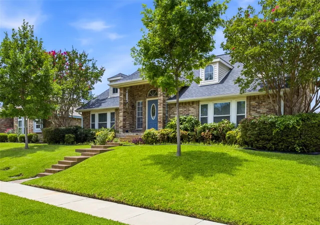 Photo 1 of Single family home for sale at 2060 Briarcliff Rd, Lewisville, TX 75067 | MLS# 21347679 | Listing updated on 2026-10-02