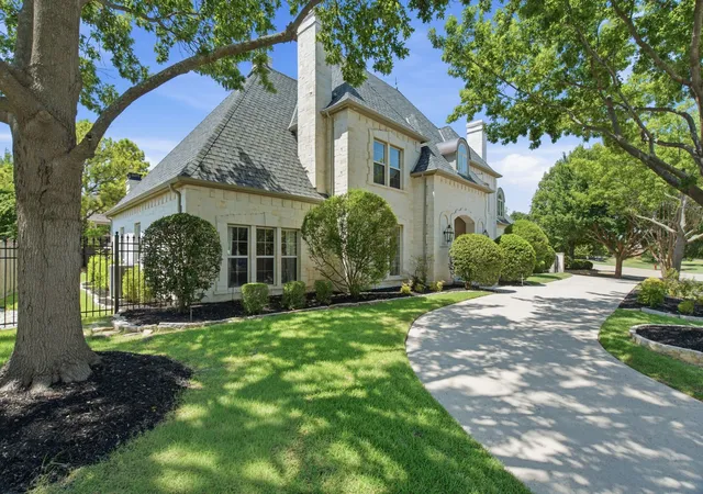 Photo 2 of Mansion for sale at 2001 Thames Trl, Colleyville, TX 76034 | MLS# 21345577 | Listing updated on 2026-09-22