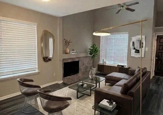 3rd image of 517 Ranch Trl #127, Irving, TX 75063 | MLS# 21347104