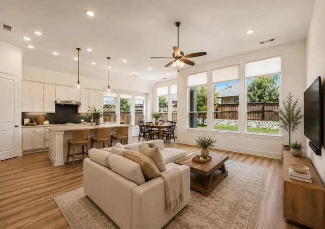 Photo 4 of Single family home for sale at 1616 Mcdougall Crk, Van Alstyne, TX 75495 | MLS# 21341487 | Listing updated on 2026-10-01