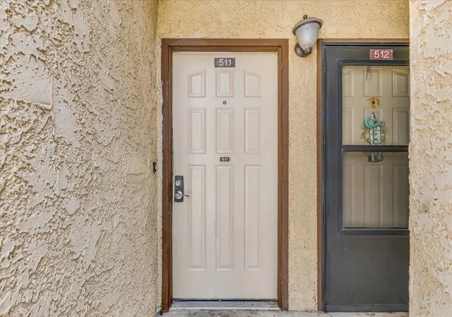 Photo 4 of Condo for sale at 1908 Cloisters Dr #511, Arlington, TX 76011 | MLS# 21347452 | Listing updated on 2026-09-26
