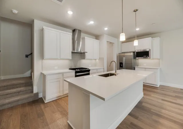 Photo 3 of Townhouse for sale at 8317 Bayside Dr, Rowlett, TX 75088 | MLS# 21347049 | Listing updated on 2026-09-30