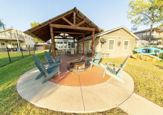 Photo 24 of Single family home for sale at 6771 Briar Rd, Azle, TX 76020 | MLS# 21346439 | Listing updated on 2026-10-05