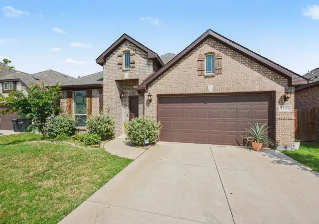 Photo 3 of Single family home for sale at 3109 Mountcross Rd, Mesquite, TX 75181 | MLS# 21343759 | Listing updated on 2026-09-18