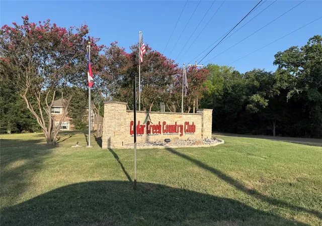 2nd image of 17506 Country Club Dr, Kemp, TX 75143 | MLS# 21347896