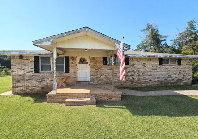 Photo 1 of Single family home for sale at 570 An County Road 2419, Montalba, TX 75853 | MLS# 21347481 | Listing updated on 2026-08-02