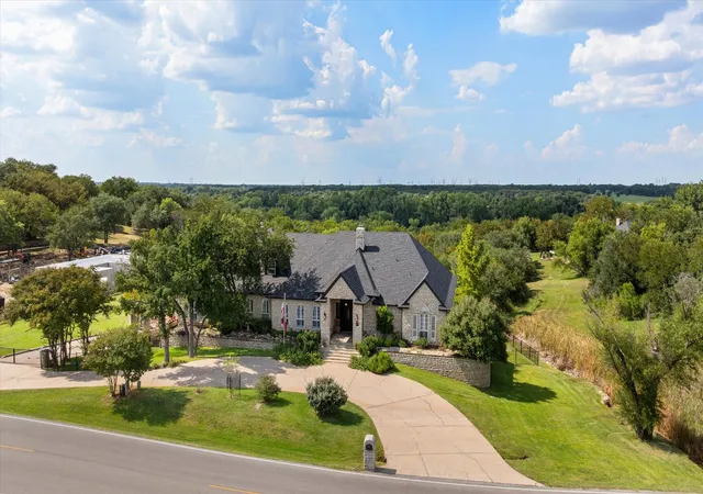 Photo 1 of Single family home for sale at 6410 Westover Dr, Granbury, TX 76049 | MLS# 21347825 | Listing updated on 2026-09-28
