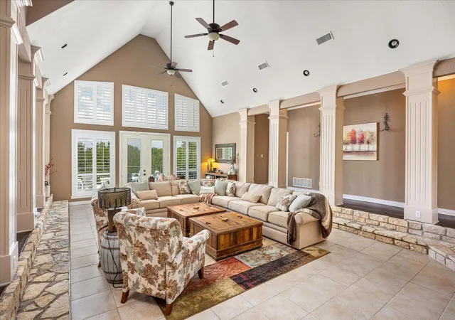 Photo 4 of Single family home for sale at 6410 Westover Dr, Granbury, TX 76049 | MLS# 21347825 | Listing updated on 2026-09-28