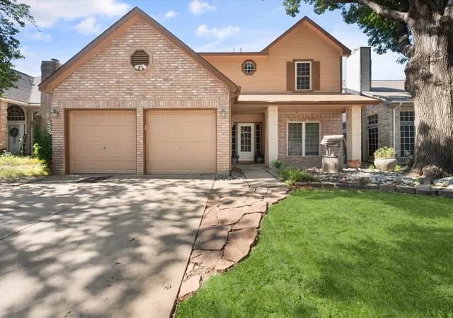 Photo 1 of Single family home for sale at 4740 Waterway Dr N, Fort Worth, TX 76137 | MLS# 21342129 | Listing updated on 2026-08-28
