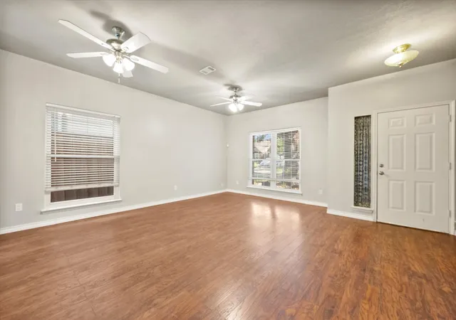 Photo 2 of Single family home for sale at 4740 Waterway Dr N, Fort Worth, TX 76137 | MLS# 21342129 | Listing updated on 2026-08-28