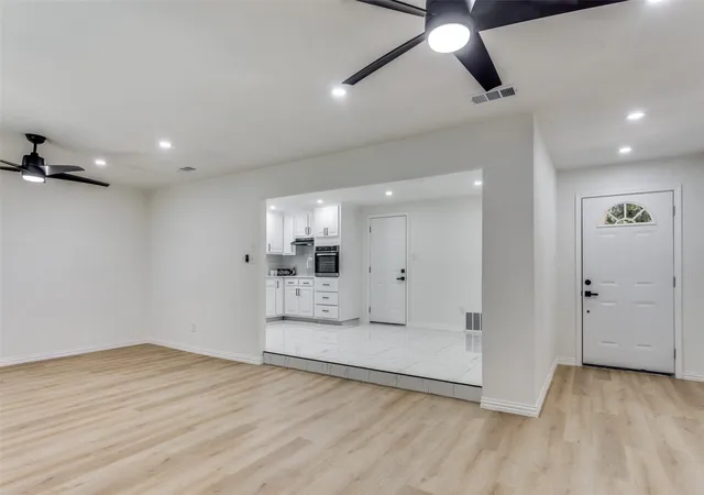 Photo 3 of Single family home for sale at 7012 Trimble Dr, Fort Worth, TX 76134 | MLS# 21347137 | Listing updated on 2026-08-03