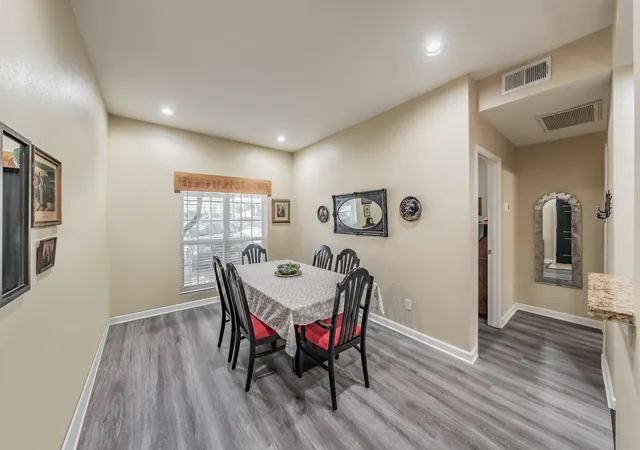 Photo 3 of Condo for sale at 8601 Park Ln #612, Dallas, TX 75231 | MLS# 21347359 | Listing updated on 2026-10-03