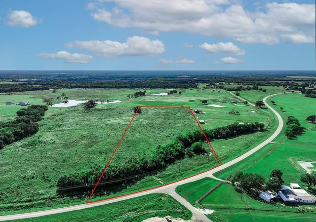 Photo 1 of Land for sale at 1269 S Fm 269, Saltillo, TX 75478 | MLS# 21348270 | Listing updated on 2026-08-03