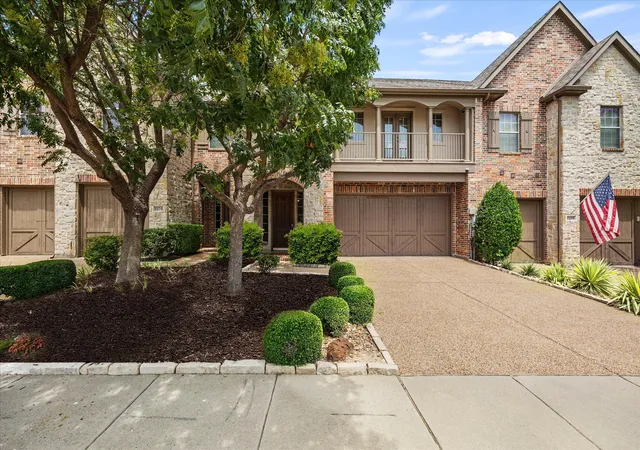Townhouse for sale at 2356 Chelsea Dr, Frisco, TX 75034 | MLS# 21336475