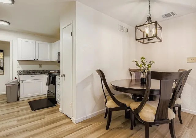 Photo 3 of Single family home for sale at 2001 Newbury Dr, Arlington, TX 76014 | MLS# 21347975 | Listing updated on 2026-09-01