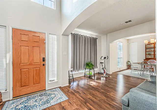 Photo 4 of Single family home for sale at 8504 Saffron Dr, Fort Worth, TX 76123 | MLS# 21348202 | Listing updated on 2026-08-19