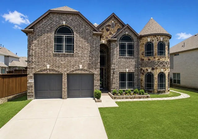 Photo 1 of Single family home for sale at 2406 Lake Fork Dr, Wylie, TX 75098 | MLS# 21348386 | Listing updated on 2026-08-31