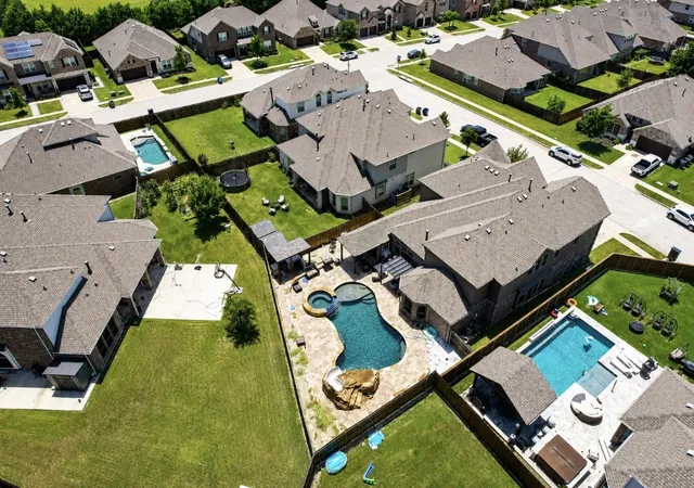 Photo 3 of Single family home for sale at 2406 Lake Fork Dr, Wylie, TX 75098 | MLS# 21348386 | Listing updated on 2026-08-31