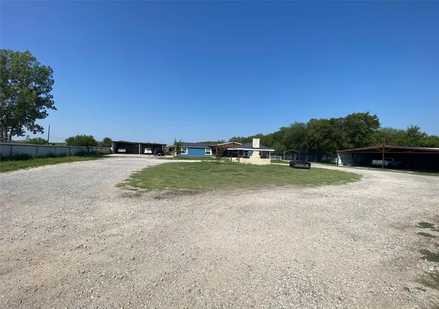 Photo 2 of Manufactured home for sale at 5504 County Road 2648, Royse City, TX 75189 | MLS# 21348467 | Listing updated on 2026-09-01