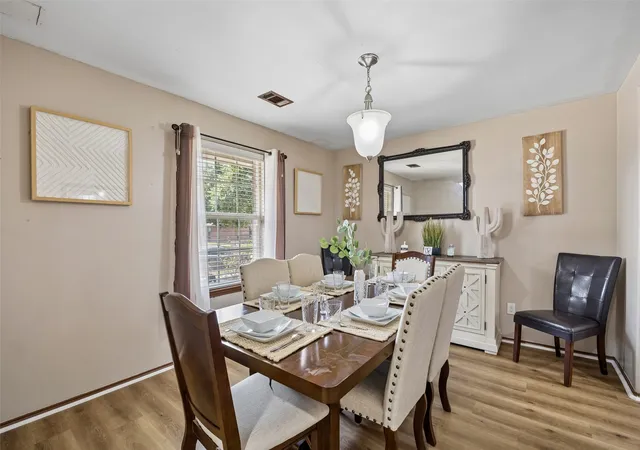 Photo 3 of Single family home for sale at 709 Bastrop Dr, Arlington, TX 76002 | MLS# 21347831 | Listing updated on 2026-10-02