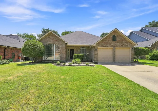 1st image of 4440 Carolina St, Grand Prairie, TX 75052 | MLS# 21346861