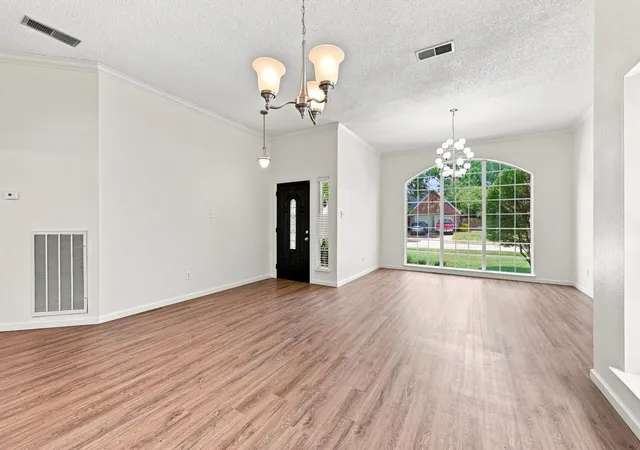 5th image of 4440 Carolina St, Grand Prairie, TX 75052 | MLS# 21346861