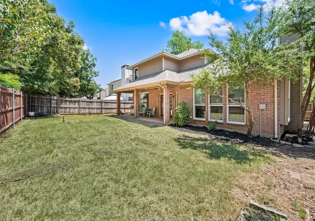 Photo 4 of Single family home for sale at 9045 Tyne Trl, Fort Worth, TX 76118 | MLS# 21346925 | Listing updated on 2026-10-05
