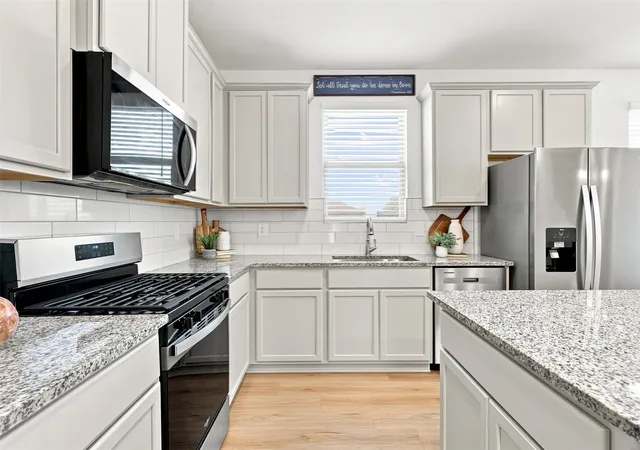 Photo 3 of Single family home for sale at 8240 Catclaw Prairie, Godley, TX 76044 | MLS# 21348564 | Listing updated on 2026-08-04