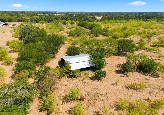Photo 3 of Single family home for sale at 1816 Wesley Chapel Rd, Waco, TX 76705 | MLS# 21346195 | Listing updated on 2026-10-06