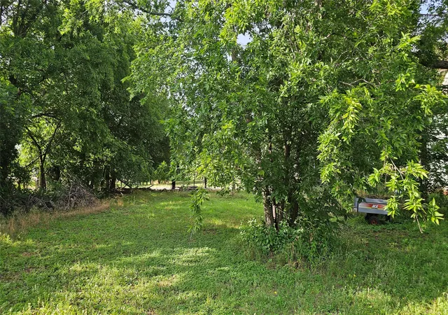 Photo 3 of Single family home for sale at 201 E Pecan St, Mingus, TX 76463 | MLS# 21348613 | Listing updated on 2026-08-04