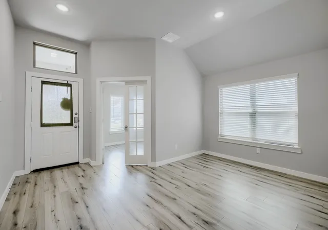 2nd image of 114 Mandarin St, Forney, TX 75126 | MLS# 21347174