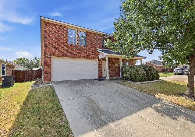 Photo 3 of Sale Pending at 3528 Kimberly Ln, Balch Springs, TX 75180 | MLS# 21345428 | Listing updated on 2026-09-27