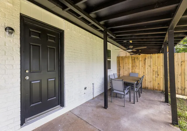 Photo 2 of Multi family home for sale at 210 Slaughter St, Arlington, TX 76011 | MLS# 21348743 | Listing updated on 2026-09-24
