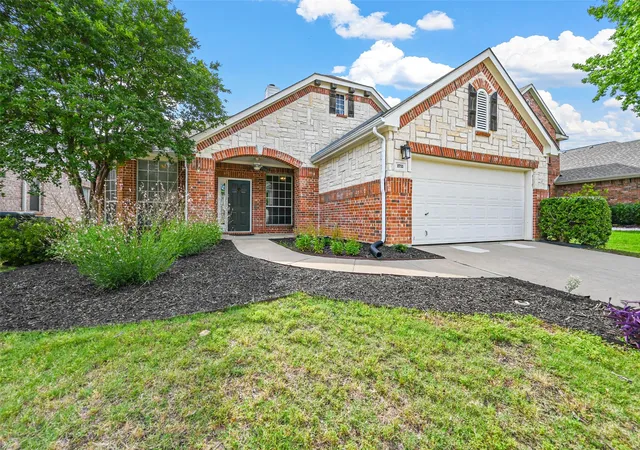 Photo 1 of Single family home for sale at 1711 Peregrine Dr, Corinth, TX 76210 | MLS# 21348708 | Listing updated on 2026-08-04