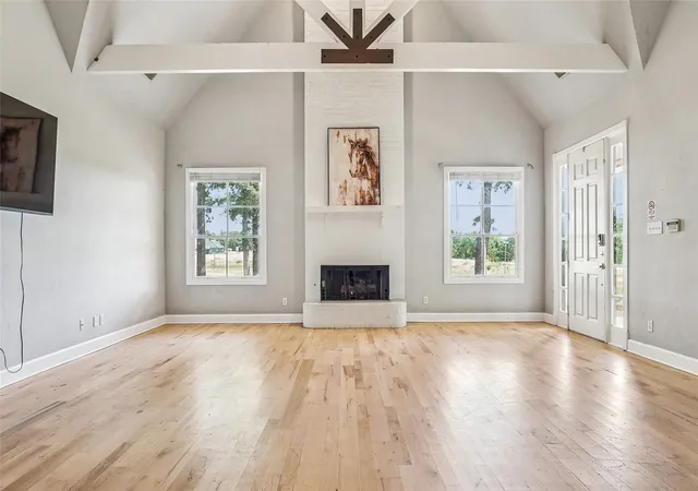 Photo 4 of Single family home for sale at 6586 Lone Star Ln, Aubrey, TX 76227 | MLS# 21348544 | Listing updated on 2026-10-07