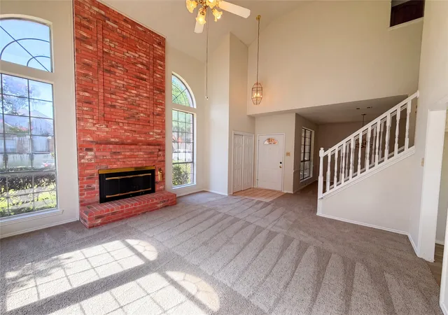 Photo 2 of Single family home for sale at 2909 Lois Ln, Rowlett, TX 75088 | MLS# 21348718 | Listing updated on 2026-10-29