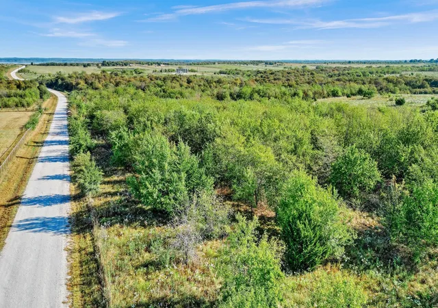 Photo 3 of Land for sale at Tbd Bennett Ln, Sherman, TX 75092 | MLS# 21348779 | Listing updated on 2026-08-04