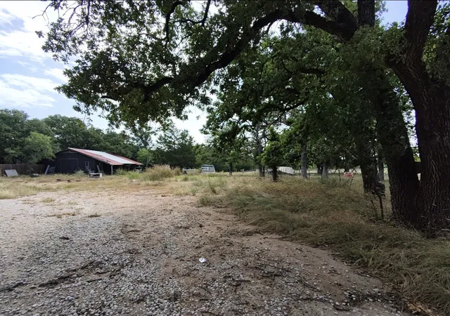 6th image of 772 County Road 1749, Chico, TX 76431 | MLS# 21347377