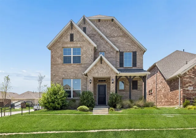 Photo 2 of Single family home for sale at 1501 Buckeye Trl, Garland, TX 75042 | MLS# 21348146 | Listing updated on 2026-08-08