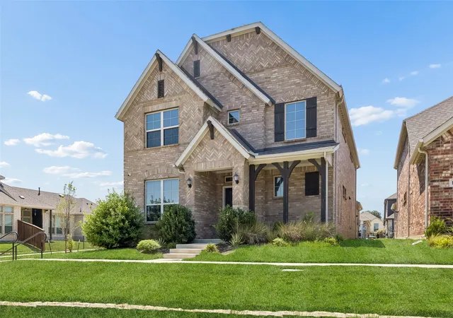 Photo 3 of Single family home for sale at 1501 Buckeye Trl, Garland, TX 75042 | MLS# 21348146 | Listing updated on 2026-08-08