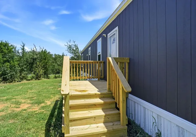 Photo 3 of Single family home for sale at 4318 Montana Trl, Granbury, TX 76048 | MLS# 21348875 | Listing updated on 2026-08-04
