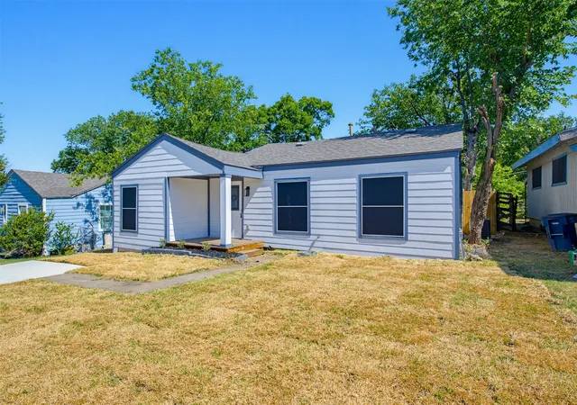Photo 2 of Single family home for sale at 3505 Panola Ave, Fort Worth, TX 76103 | MLS# 21348881 | Listing updated on 2026-08-28