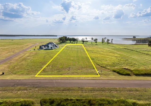 Photo 2 of Land for sale at 524 Shores Dr, Honey Grove, TX 75446 | MLS# 21348695 | Listing updated on 2026-08-04
